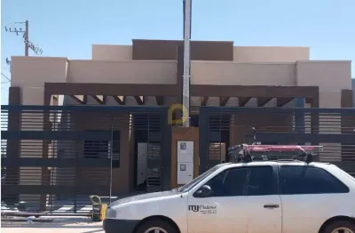 Casa com 2 quartos à venda no Jardim Coopagro, Toledo 