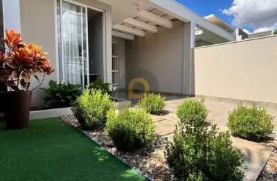 Casa com 3 quartos à venda no Jardim Gisela, Toledo 