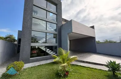 Casa mobiliada alto padrão à venda em guaratuba-pr, bairro coroados: 4 quartos, 2 suítes, 3 salas, 4 banheiros, 2 vagas, 200 m². venha conferir!