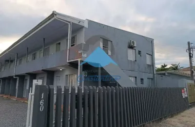Imperdível apartamento à venda em guaratuba-pr, bairro brejatuba: 2 quartos, sala, banheiro, 1 vaga de garagem, 50m².