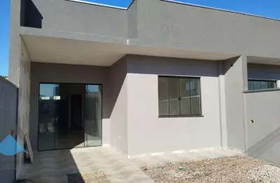 Casa à venda em guaratuba-pr, no bairro coroados: 3 quartos, 1 suíte, 2 banheiros, 63m² a 150m do mar!