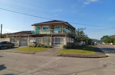 Otimo sobrado para investimento em guaratuba, sendo 2 moradias (terreo e superior)