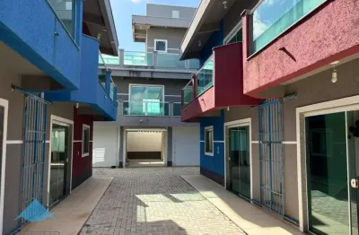 condomínio com 8 apartamentos na praia do Coroados Guaratuba-PR (Porteira fechada)1 quadra e meia da Praia