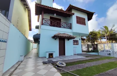 Casa à venda na Av. Luciano de Bona, Cidade Balneária Nova Peruibe, Peruíbe