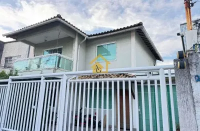 Residência à venda no jardim guanabara, rio de janeiro-rj, com 3 quartos, 1 suíte, 1 sala, 2 vagas de garagem e 200,00 m² de área!