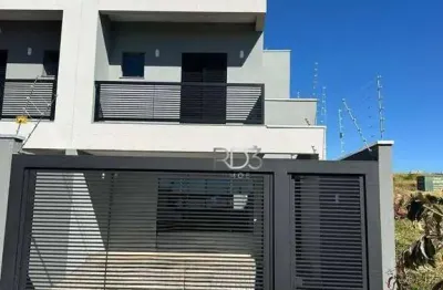 Sobrado com 3 dormitórios à venda, 136 m² por r$ 685.000,00 - pioneiros - londrina/pr