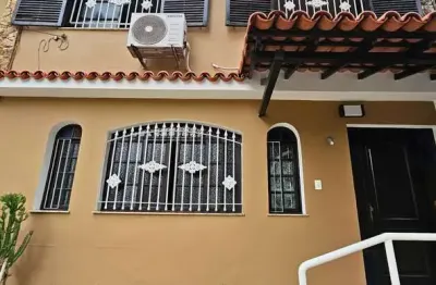 Casa em condomínio fechado com 5 quartos à venda na rua senador furtado, 81, maracanã, rio de janeiro, 257 m2 por r$ 2.200.000