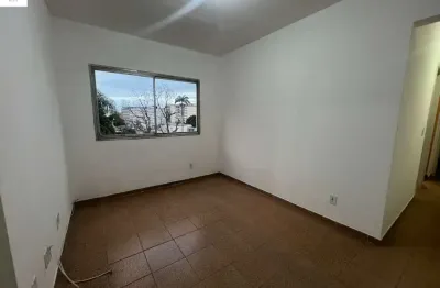 Apartamento com 2 quartos para alugar na Rua Andrade Figueira, 498, Madureira, Rio de Janeiro
