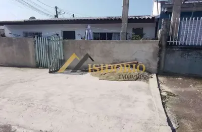 Ótima casa no guaraituba! 02 qtos., muito bem localizado