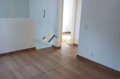 Ótimo apartamento!!! 02 qtos., vaga de gar., bem localizado