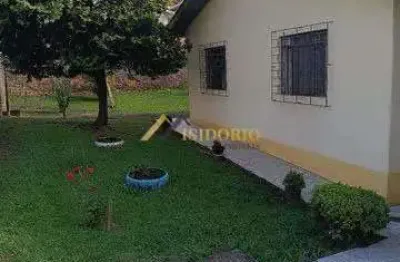 Bela casa de esquina!!! 510m² de área total, 03 qtos., lazer