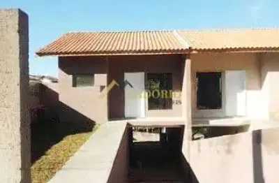 Ótimo sobrado, 03 qtos, suíte, terreno amplo, gar. 02 carros