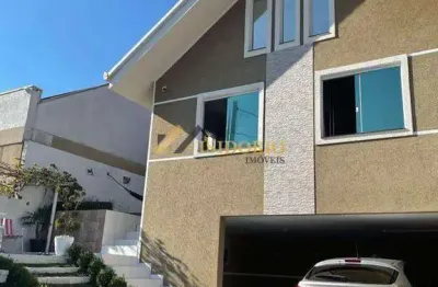 Excelente casa!!! 02 qtos, suíte, sacada, churrasq, 04 garagem