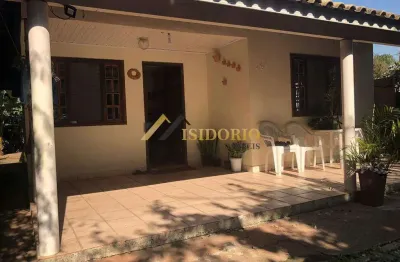 Ampla casa! 420m² de área total, 03 qtos.,churras., vaga de gar