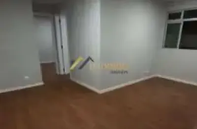 Apartamento no xaxim! 02 quartos, todo reformado, vaga coberta