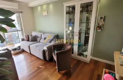 Apartamento no vista alegre! 03 quartos, suíte, sacada.