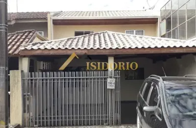 Sobrado em campo largo! 03 quartos, suíte, 02 garagem
