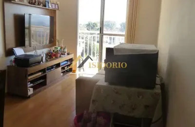 Belo apto cond. clube,02 qtos.,suíte,sacada,bem localizado