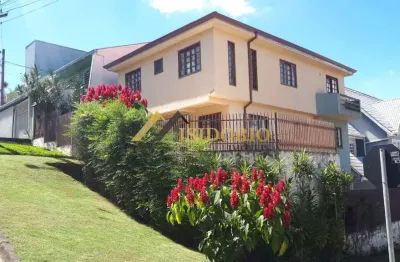 Sobrado no boa vista! 06 quartos, 02 suítes, sacada, garagem