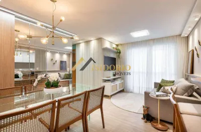 Apartamento no cristo rei! 03 quartos, suíte, sacada, 02 vagas!