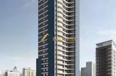 Cobertura no ecoville! 03 quartos, suíte, sacada, churras.