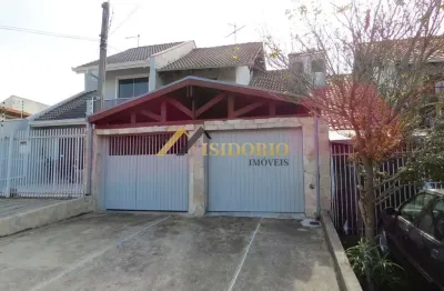 Belíssimo sobrado, 03 qts, suíte, sacada, chursq, gar 03 carros