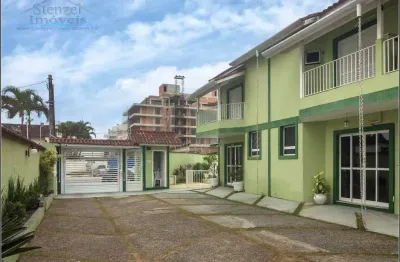 Casa em villge com 2 suítes, 90m² por r$ 650.000 - maitinga - bertioga/sp