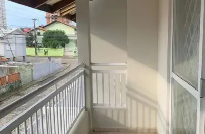 Casa para venda em balneário piçarras, centro, 2 dormitórios, 1 banheiro, 1 vaga