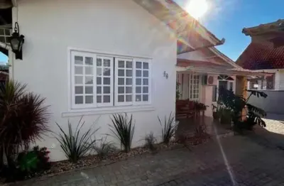 Casa para venda em joinville, anita garibaldi, 4 dormitórios, 1 suíte, 2 banheiros, 2 vagas