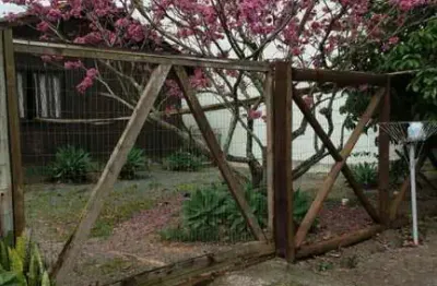 Casa para venda em balneário piçarras, itacolomi, 2 dormitórios, 1 banheiro, 4 vagas