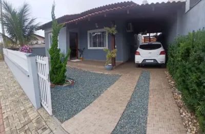 Casa para venda em balneário piçarras, itacolomi, 3 dormitórios, 1 suíte, 2 banheiros, 2 vagas