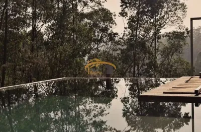 Sobrado em condomínio fechado, cajamar, com 4 dormitórios, sendo 3 suítes, piscina e 3 vagas de garagem.