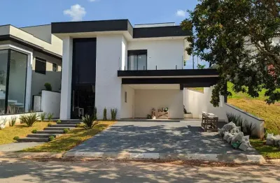 Sobrado para venda, santana de parnaíba, com 3 suítes, área gourmet com churrasqueira e piscina, 3 vagas de garagem cobertas, segurança 24h.