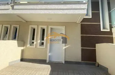 Sobrado condomínio fechado, vila osasco, com 2 dormitórios, 2 banheiros, 2 vagas de garagem e quintal privativo.
