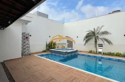 Casa térrea a venda , presidente altino, com 3 suítes, 2 vagas de garagem, quintal com piscina e área gourmet.