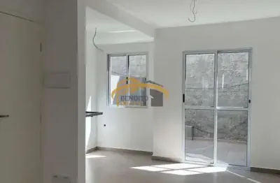 Sobrado novo, 2 dormitórios, condomínio fechado, 1 vaga de garagem, quintal, mutinga