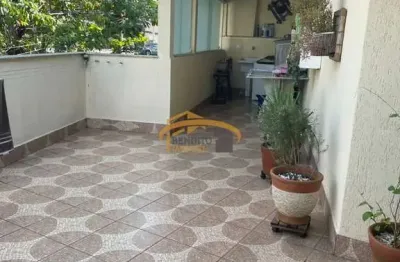Sobrado p/ locação, vl campesina-osasco p/ residência ou comércio 2 dormitórios, sacada, garagem, quintal e ótima localização próxima à prefeitura