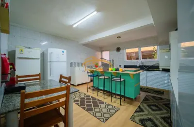 Sobrado a venda cidade das flores com 4 dormitórios sendo 1 suítes, quintal , 2 vagas de garagem