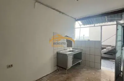 Casa semi independente para locação, 2 quartos, quintal , bussocaba, próximo a av. novo osasco