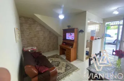 Casa com 2 quartos à venda na Rua Cristal, Portinho, Cabo Frio