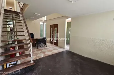 Casa com 9 quartos para alugar na Rua Isaac Annes, Lapa, São Paulo