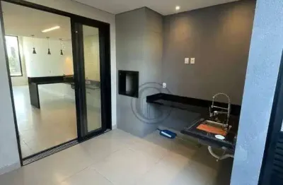 Casa térrea com 3 quartos sendo 2 suítes e piscina – condomínio fechado