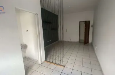 Sala de 30 m² localizado na av. guapira, próximo a  caixa d água