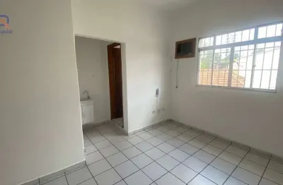 Sala de 25 m² localizado na av. guapira, próximo a  caixa d água