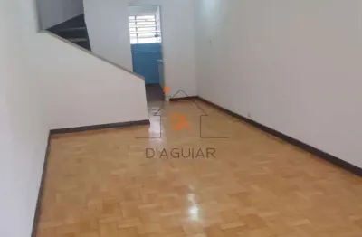 Casa com 2 quartos para alugar na Rua Belchior de Ordas, 247, Vila Leonor, São Paulo