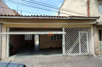 Sobrado amplo com 03 dormitórios (uma suíte),02 vagas e quintal