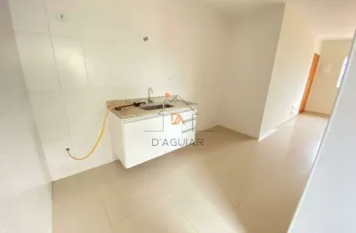 Casa em condomínio fechado com 2 quartos para alugar na Rua Cristóvão Arraes, 58, Vila Santa Terezinha (Zona Norte), São Paulo