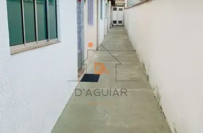 Casa na vila mazzei a 1,5km do metro com um quarto, sala, cozinha e área de serviço