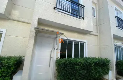 Sobrado no Carandiru com três dormitórios (uma suíte), duas vagas e espaço gourmet churrasqueira