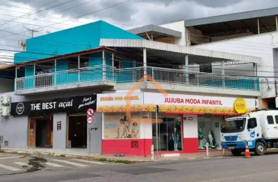 Casa para alugar, 227 m² por R$ 3.000,00/mês - Foch I - Pouso Alegre/MG